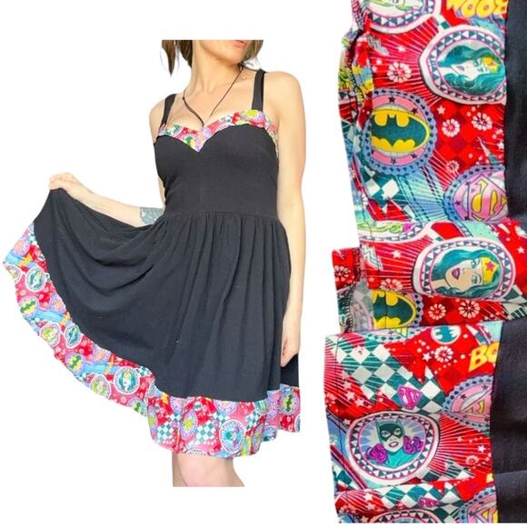Marvel Comics Wonder Woman, Bat Girl, Supergirl black comicon cosplay dress M-L - Picture 1 of 8